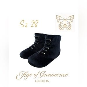AOI Age of innocence sz 28 black velvet boots